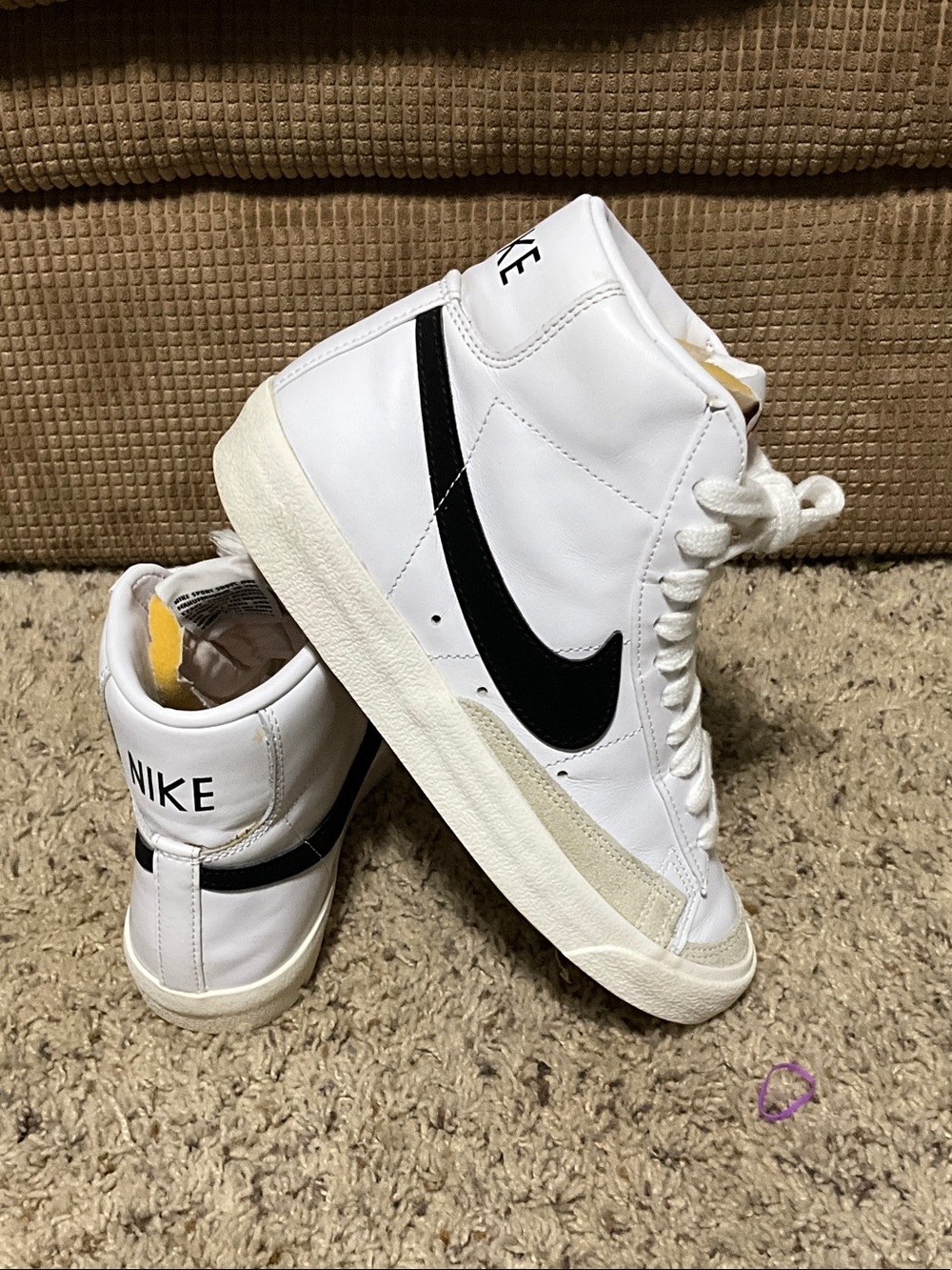 Nike White and Black High-Top Sneakers Women’s size 6
